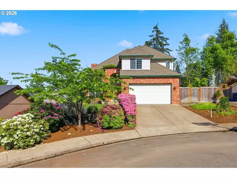 Exterior - 705 S 68th Pl, Springfield, OR 97478 photo 8 of 8