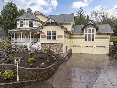 Exterior - 1407 SW Walters Dr, Gresham, OR 97080 photo 2 of 3