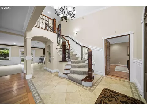 Entry Way - 1407 SW Walters Dr, Gresham, OR 97080 photo 1 of 1