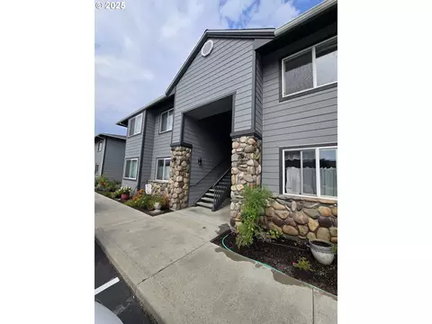 260 Lone Pine Ln #2, The Dalles, OR 97058