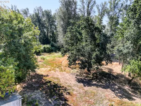 11600 S Emerson Rd, Canby, OR 97013