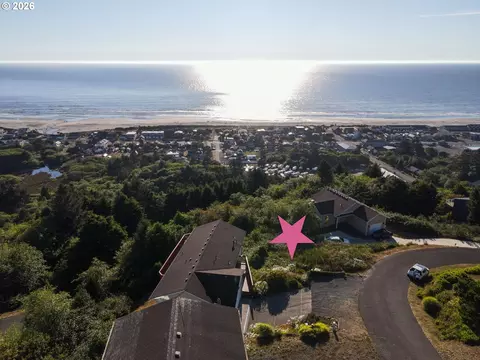 Longview Loop, Rockaway Beach, OR 97136