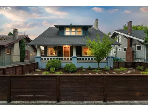 3681 NE Senate St, Portland, OR 97232