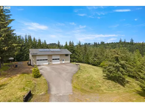 15816 S Wave Rd, Mulino, OR 97042