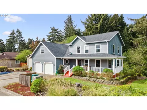 992 Seagate Ave, Coos Bay, OR 97420