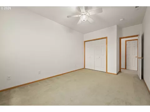 Bedroom - 1376 Andersen Ln, Eugene, OR 97404 photo 7 of 7