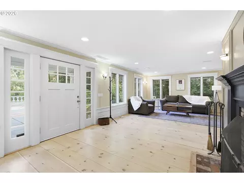 Entry Way - 58945 E Highway 26, Sandy, OR 97055 photo 1 of 3