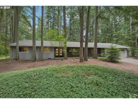 1820 SW Pheasant Dr, Beaverton, OR 97003