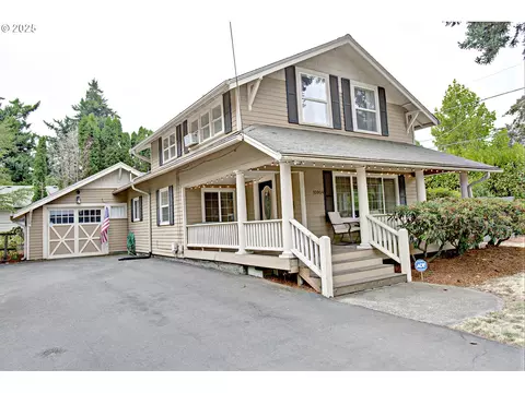 10904 NE Shaver St, Portland, OR 97220
