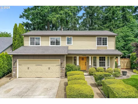 15704 NE 48th St, Vancouver, WA 98682