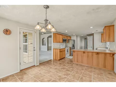 Other - 1057 Mt View Ln, Molalla, OR 97038 photo 3 of 10