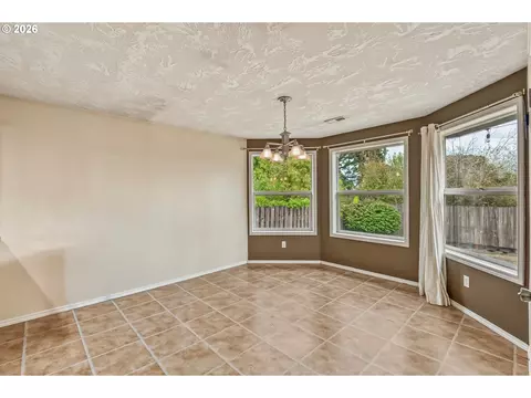 Other - 1057 Mt View Ln, Molalla, OR 97038 photo 2 of 10
