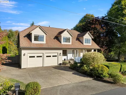 2204 NW Ramsey Dr, Portland, OR 97229