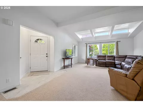 3220 Crescent Ave #66, Eugene, OR 97408 photo 4