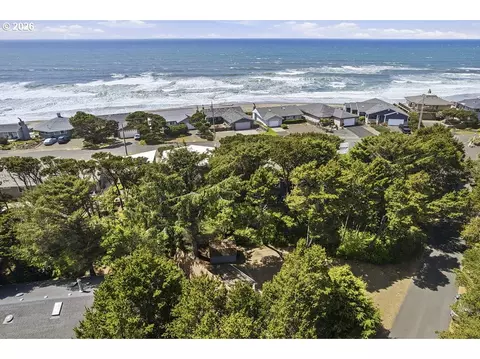 View/Area - 5980 El Mar Ave, Lincoln City, OR 97367 photo 3 of 5