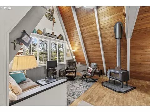 Living - 5980 El Mar Ave, Lincoln City, OR 97367 photo 1 of 3