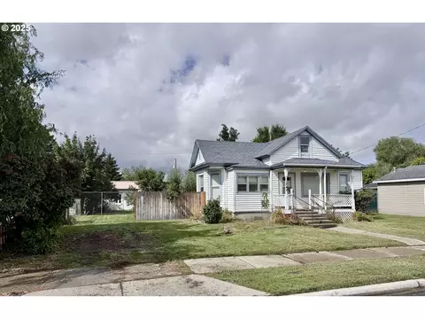 1845 Cherry St, Baker City, OR 97814