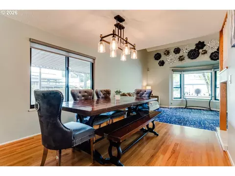 Dining - 1829 Russet Dr, Eugene, OR 97401 photo 1 of 2