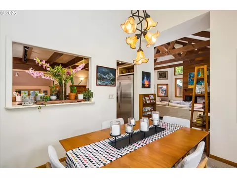 Dining - 2310 Douglas Dr, Eugene, OR 97405 photo 2 of 2