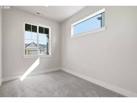Bedroom - 1324 E Canto, Newberg, OR 97132 photo 6 of 6
