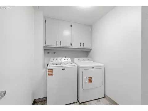 Other - 2811 Timberline Dr, Eugene, OR 97405 photo 8 of 10