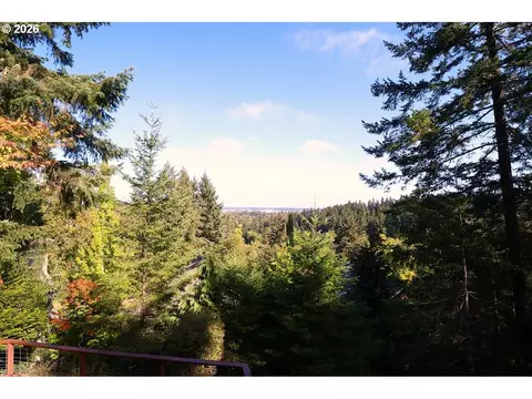 View/Area - 2811 Timberline Dr, Eugene, OR 97405 photo 3 of 3