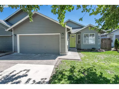 521 Oakdale Ave, Springfield, OR 97477