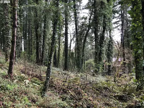 19088 Barton Rd, Lake Oswego, OR 97034