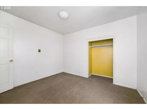 Bedroom - 2570 Emerald St, Eugene, OR 97403 photo 6 of 6