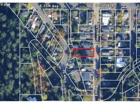 View/Area - 2570 Emerald St, Eugene, OR 97403 photo 1 of 2