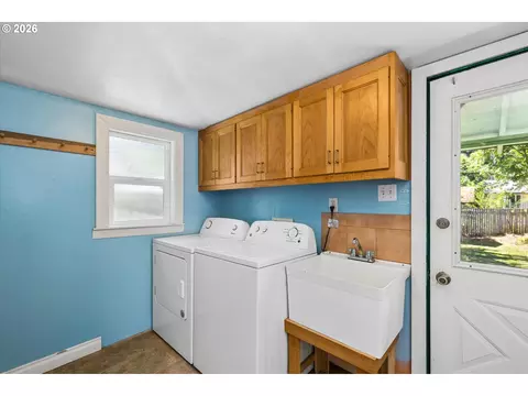 Other - 2570 Emerald St, Eugene, OR 97403 photo 3 of 4