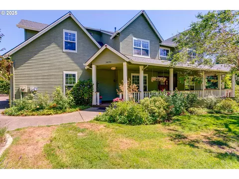 5690 Childs Rd, Lake Oswego, OR 97035