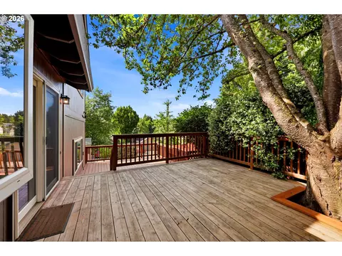 404 SW Overlook Ct, Gresham, OR 97080 photo 21
