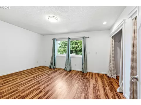 404 SW Overlook Ct, Gresham, OR 97080 photo 12