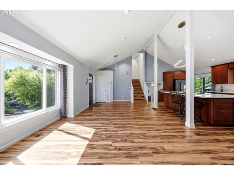 404 SW Overlook Ct, Gresham, OR 97080 photo 7