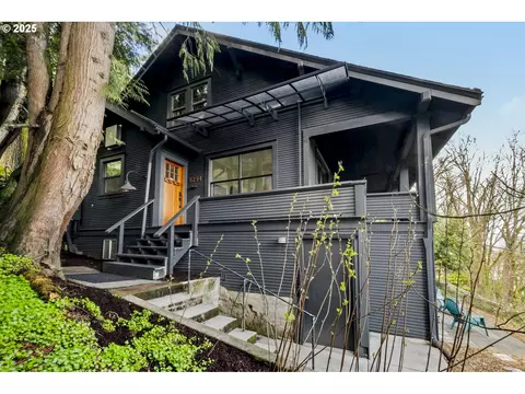 8794 NW Springville Ct, Portland, OR 97231