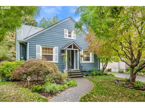 3810 SE Tolman St, Portland, OR 97202