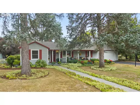 Exterior - 2902 NE 252nd Ave, Camas, WA 98607 photo 15 of 16