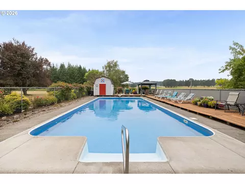 Exterior - 2902 NE 252nd Ave, Camas, WA 98607 photo 7 of 16