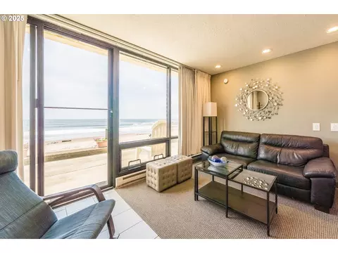 4009 SW Highway 101 #140, Lincoln City, OR 97367