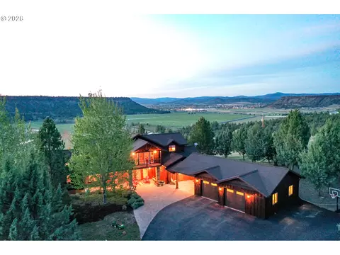 3900 SE Riverview Rd, Prineville, OR 97754