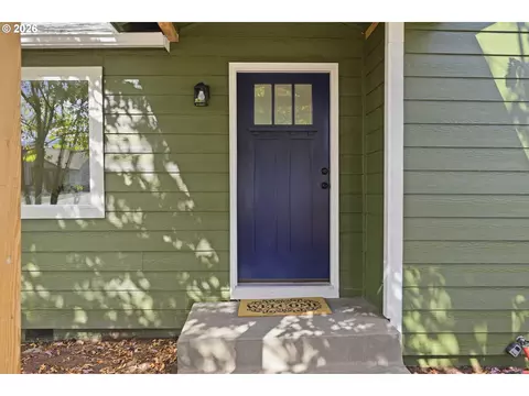 Exterior - 4641 Royal Ave, Eugene, OR 97402 photo 1 of 6