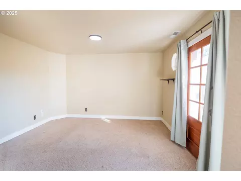 Other - 86104 Sells View Dr, Eugene, OR 97402 photo 4 of 11
