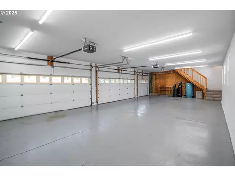 Other - 86104 Sells View Dr, Eugene, OR 97402 photo 10 of 11