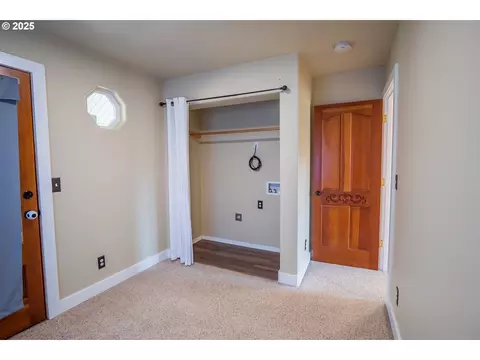 Other - 86104 Sells View Dr, Eugene, OR 97402 photo 5 of 11
