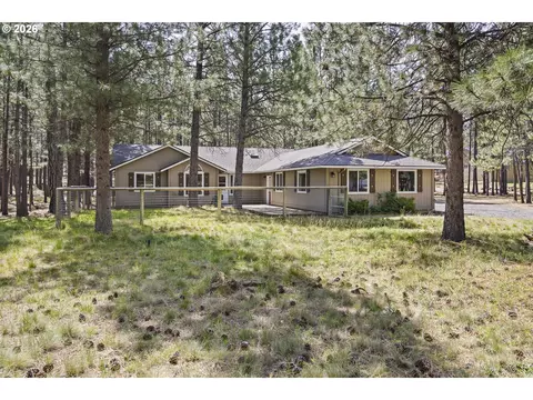 14485 Mountain View Loop, Sisters, OR 97759