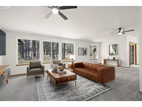 Living - 14485 Mountain View Loop, Sisters, OR 97759 photo 1 of 7