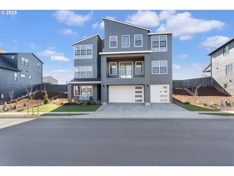 318 W Fir Loop, Washougal, WA 98671