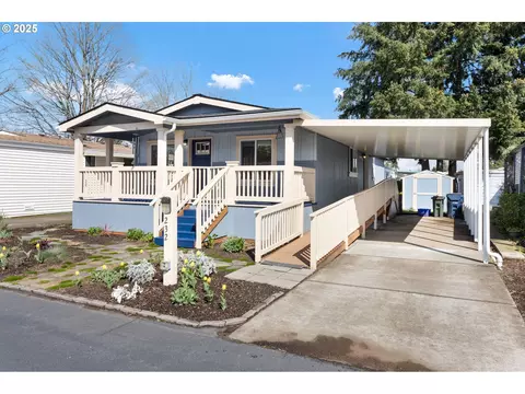 1400 Candlelight Dr #232, Eugene, OR 97402