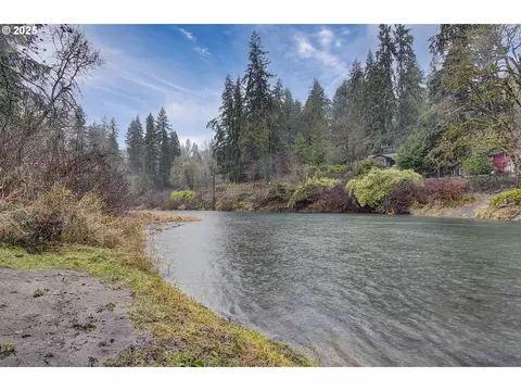 373 Fallert Rd, Kalama, WA 98625